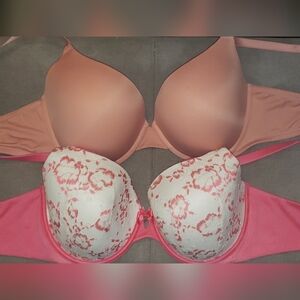 VS Bundle of 2 bras,  Size 38D